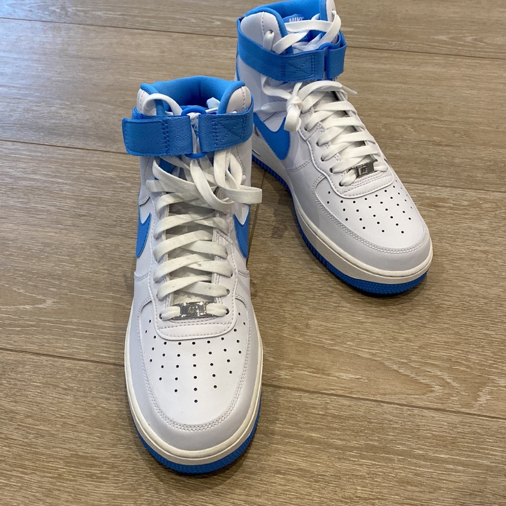 Nike Air Force 1 “university blue” High OG QS, women’s 10.5, NWT
